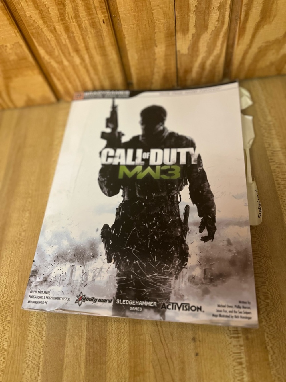 Call of Duty MW3 Signature Series Strategy Guide G/FN+ 2011